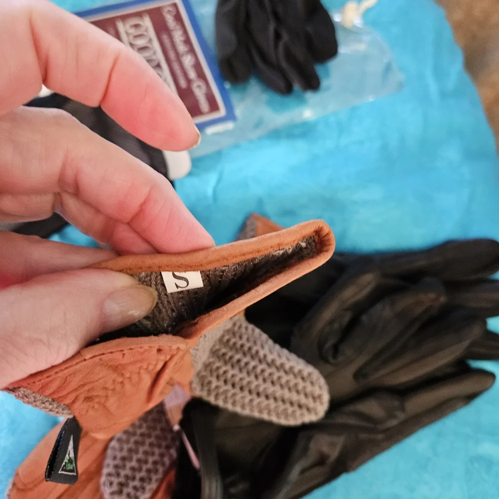 Mountain Horse Brown Knit & Black Leather Riding, Driving, Sport Glove Set - Picture 9 of 9